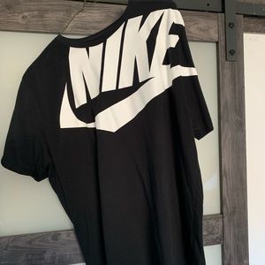 Nike t-shirt